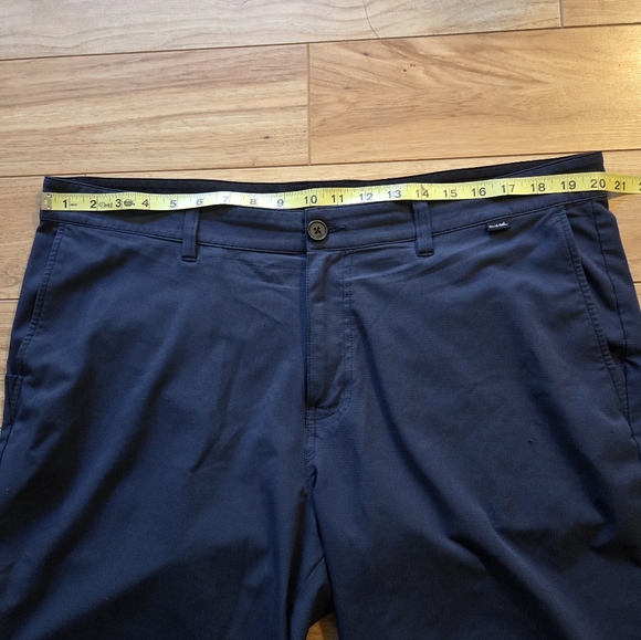 Travis Mathew Golf Pants Blue Lightweight 40x32 *see photos - Picture 8 of 9